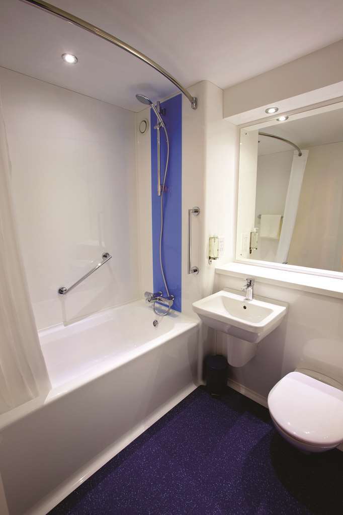 Travelodge Bedford Wyboston Δωμάτιο φωτογραφία