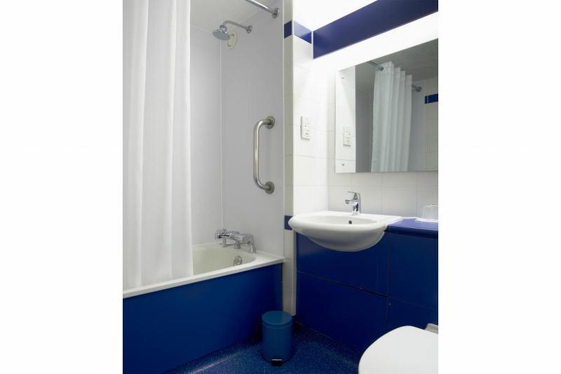 Travelodge Bedford Wyboston Εξωτερικό φωτογραφία