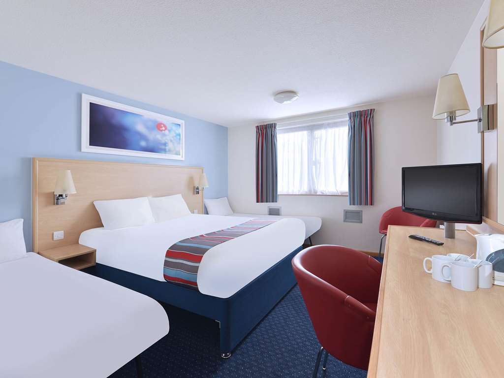 Travelodge Bedford Wyboston Δωμάτιο φωτογραφία